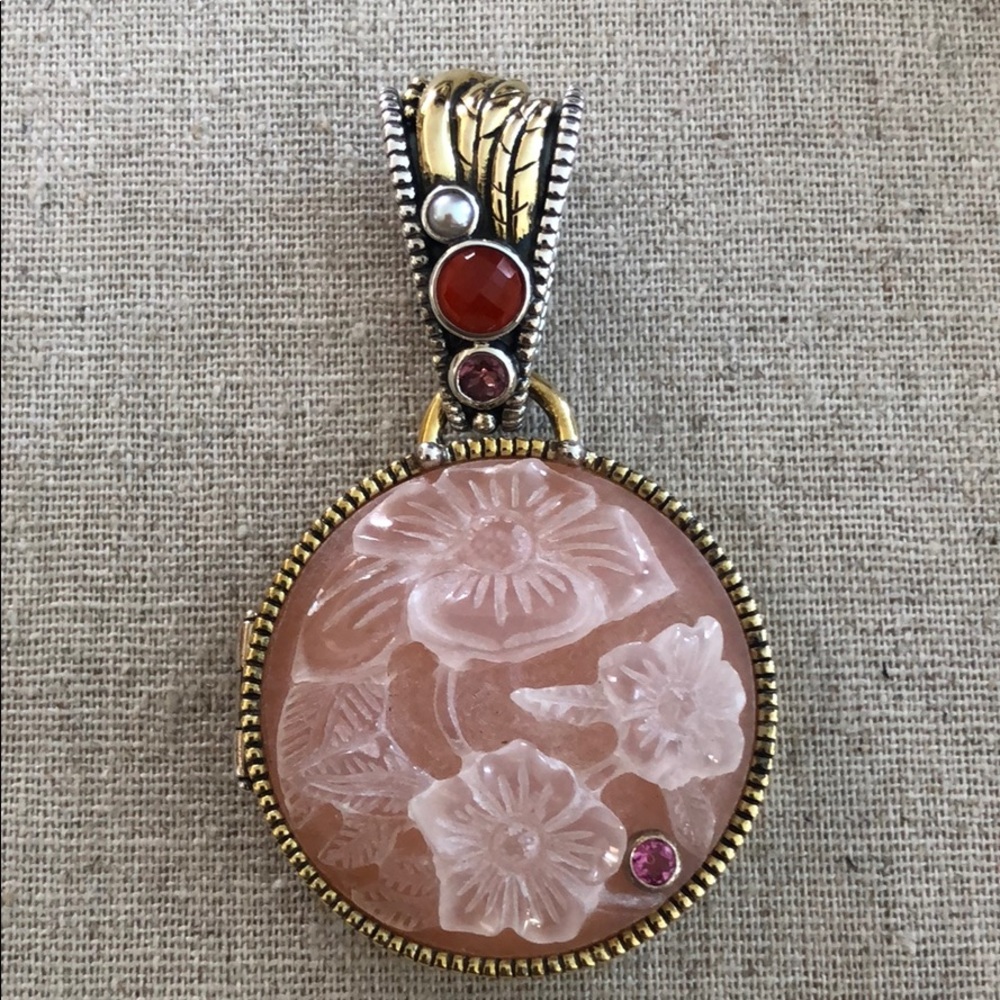 Echo of the Dreamer Frangipani SS & Bronze Locket